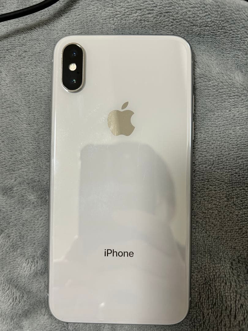 Apple iPhone X ホワイト 本体