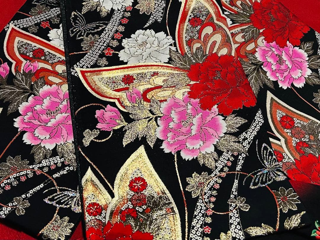 総刺繍貴賓溢れる全て正絹豪華なお振袖　 全て新品または未使用25点完全フルセット