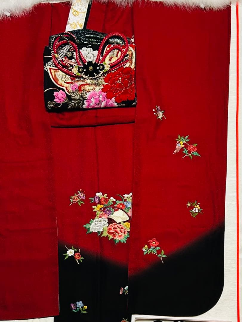 総刺繍貴賓溢れる全て正絹豪華なお振袖　 全て新品または未使用25点完全フルセット