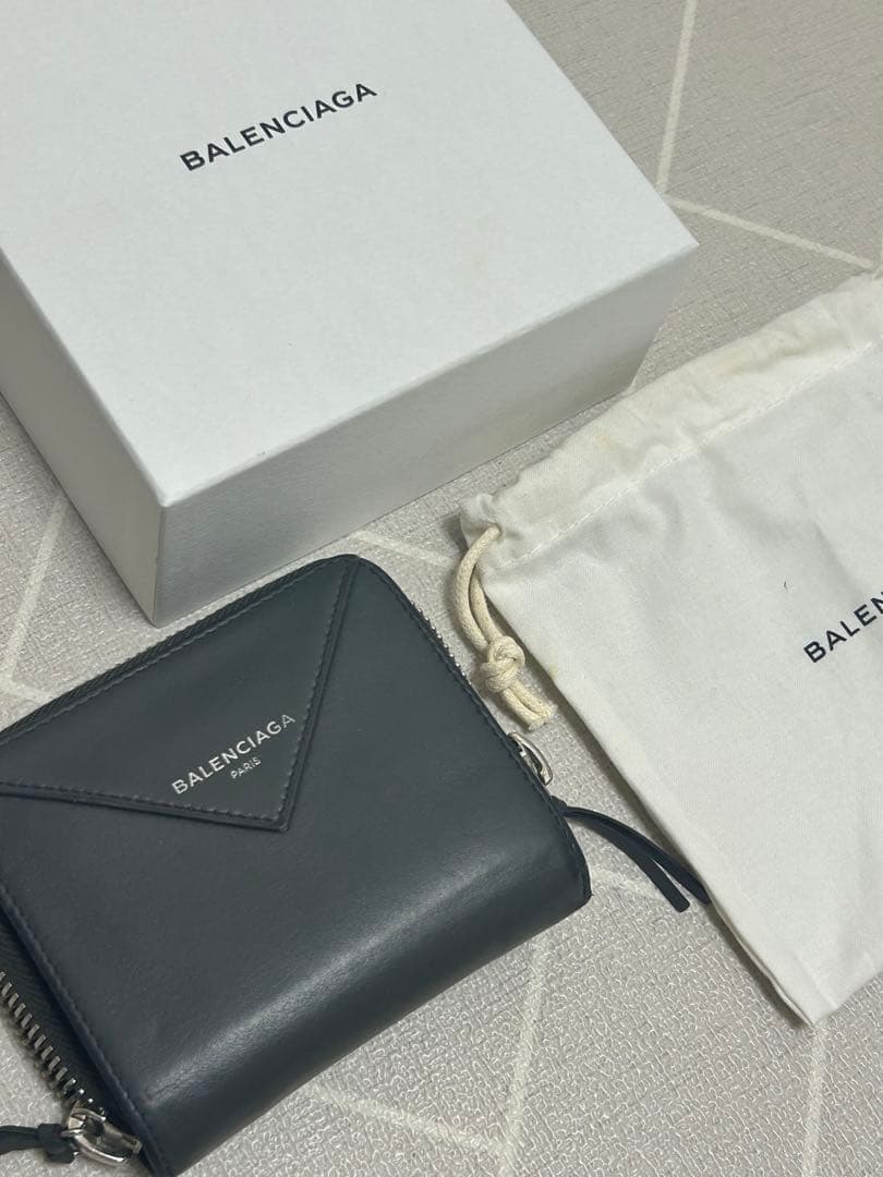 BALENCIAGA 二つ折り財布 チャコールグレー　領収書あり