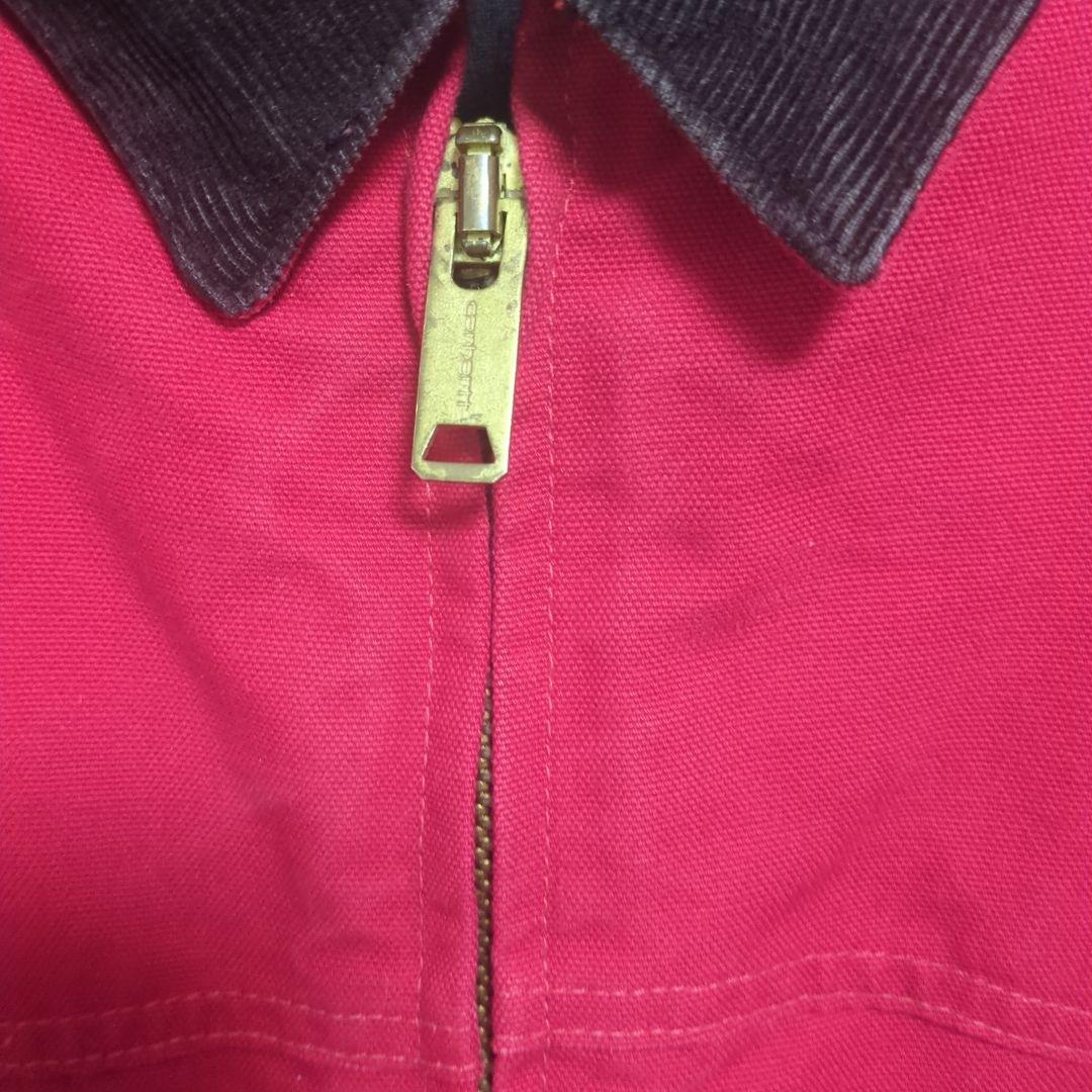 Carhartt レッドジャケット