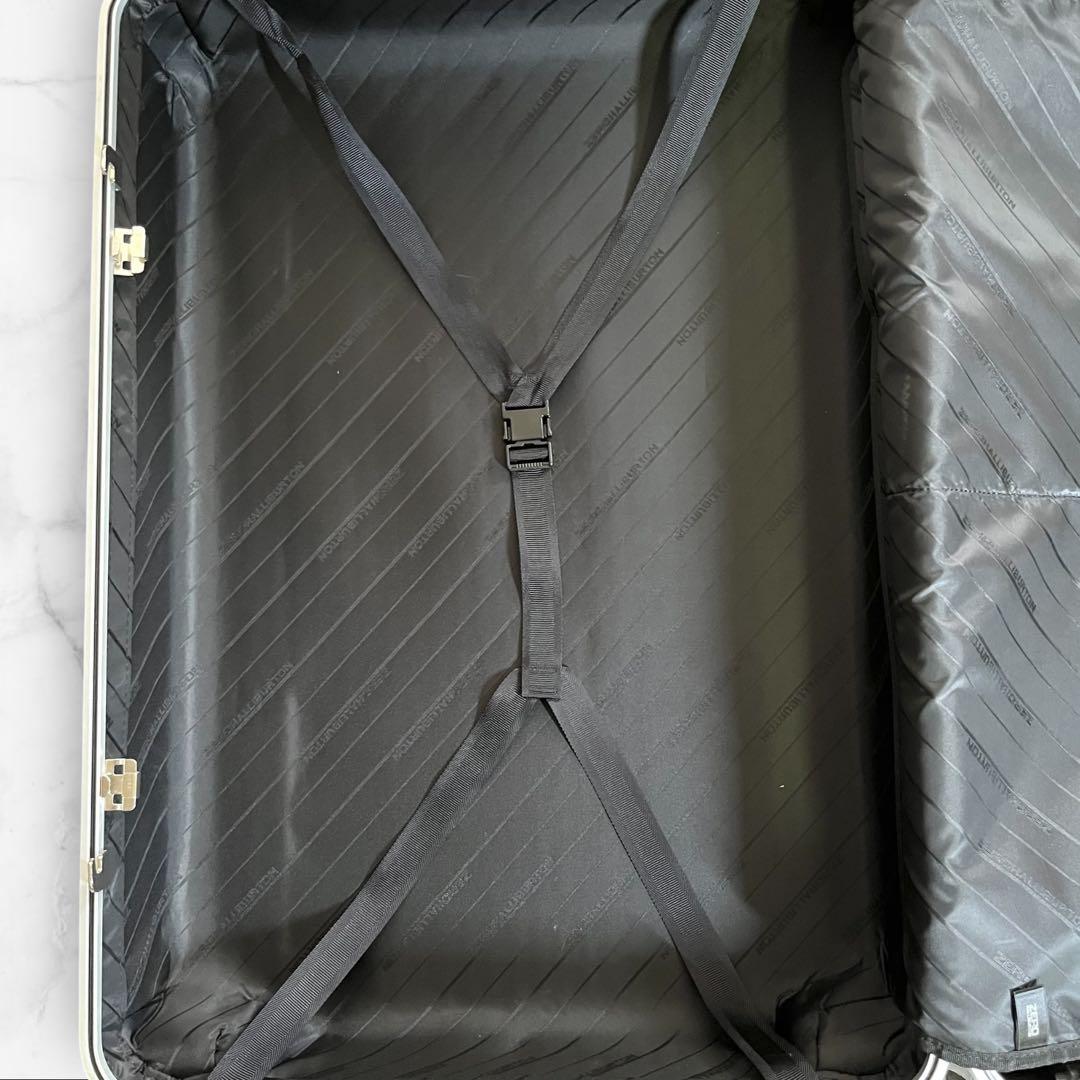 ZERO Halliburton キャリーケース　TSAロック　大容量