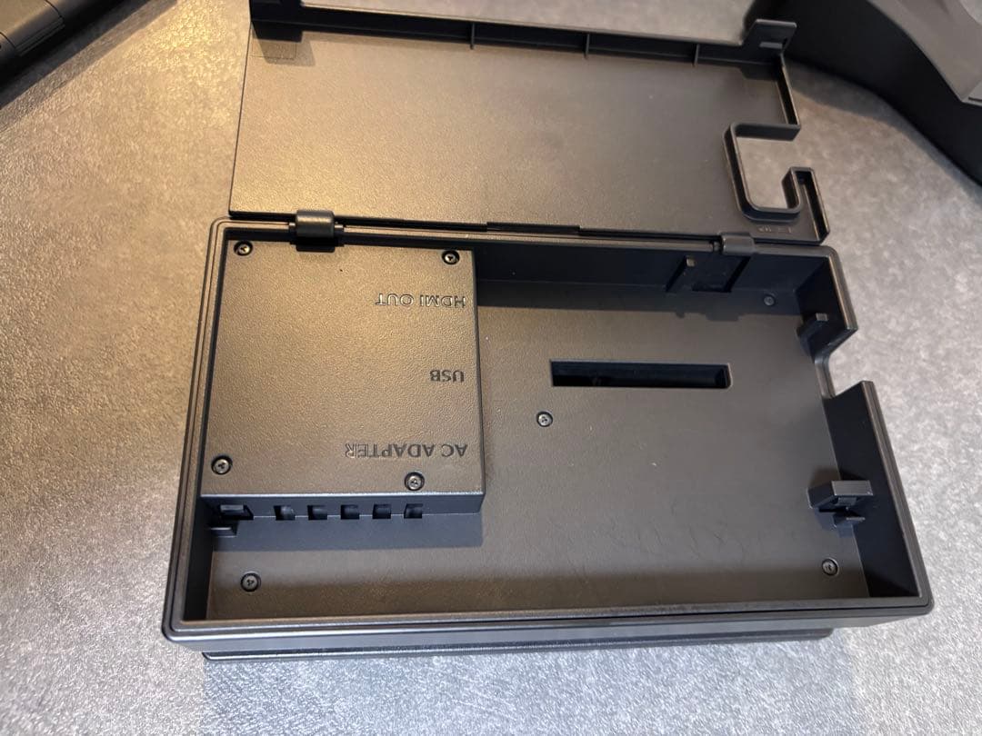 【美品】【即発送】Nintendo Switch 本体　プロコン　チャージャー付