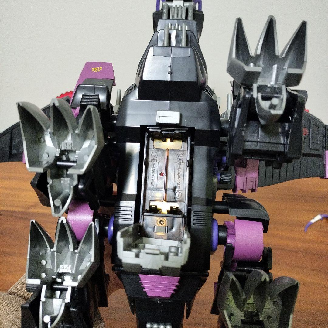 T*a様 メカ生体ゾイド　ギルベイダー