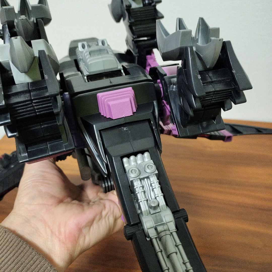 T*a様 メカ生体ゾイド　ギルベイダー