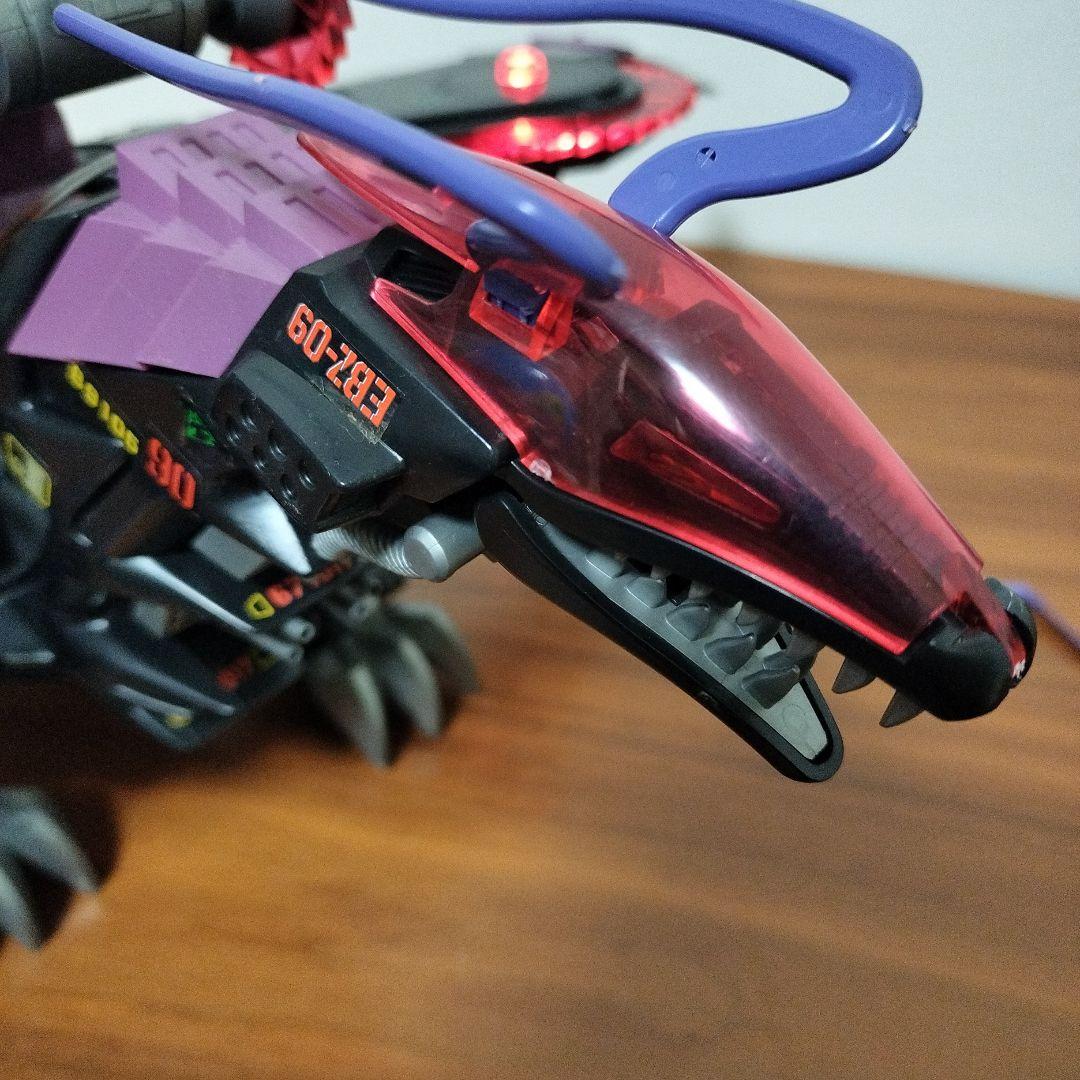 T*a様 メカ生体ゾイド　ギルベイダー