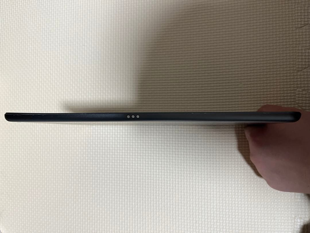 Apple iPad 第7世代 32GB スペースグレー SIMロック解除済