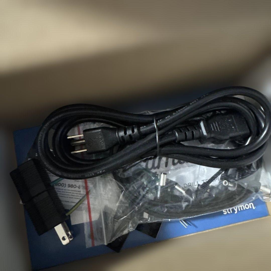 STRYMON ( ストライモン ) Zuma R300 パワーサプライ