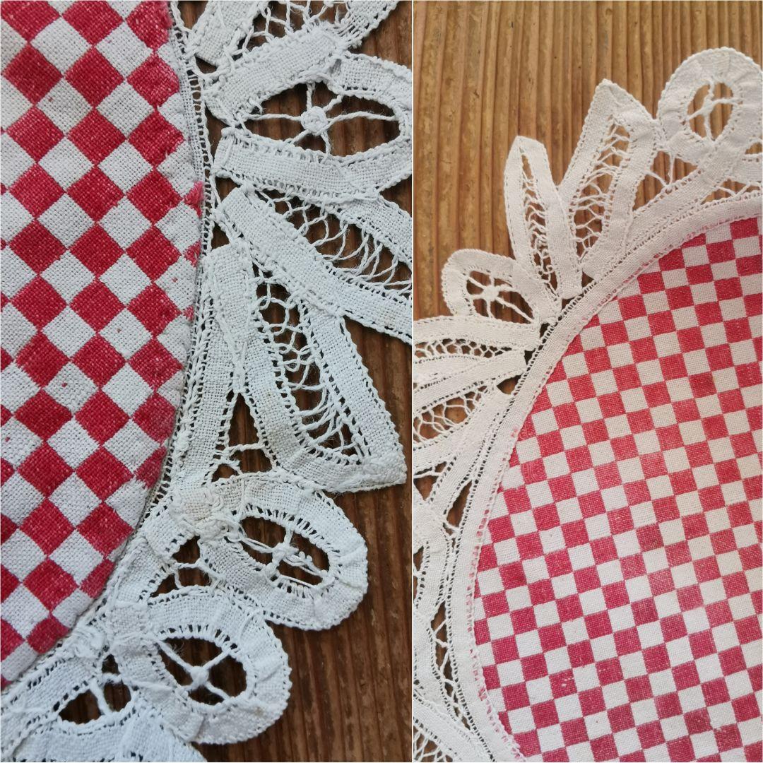 アンティークフランス レッド＆アイボリー 市松模様織 バテンバーグレースドイリー