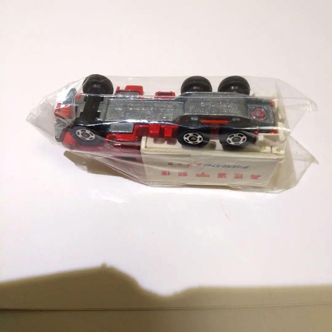 ♦トミカ日本製♦️☆黒箱☆青箱☆赤箱☆♦レア物♦️日産デイーゼル日本高速道郵便車