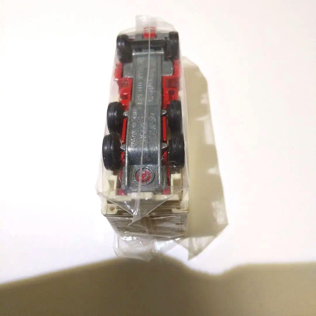 ♦トミカ日本製♦️☆黒箱☆青箱☆赤箱☆♦レア物♦️日産デイーゼル日本高速道郵便車