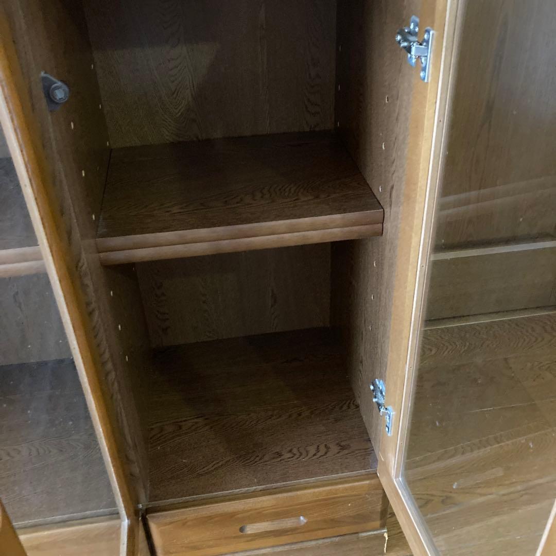 タイガー　食器箪笥、展示棚、コレクション棚