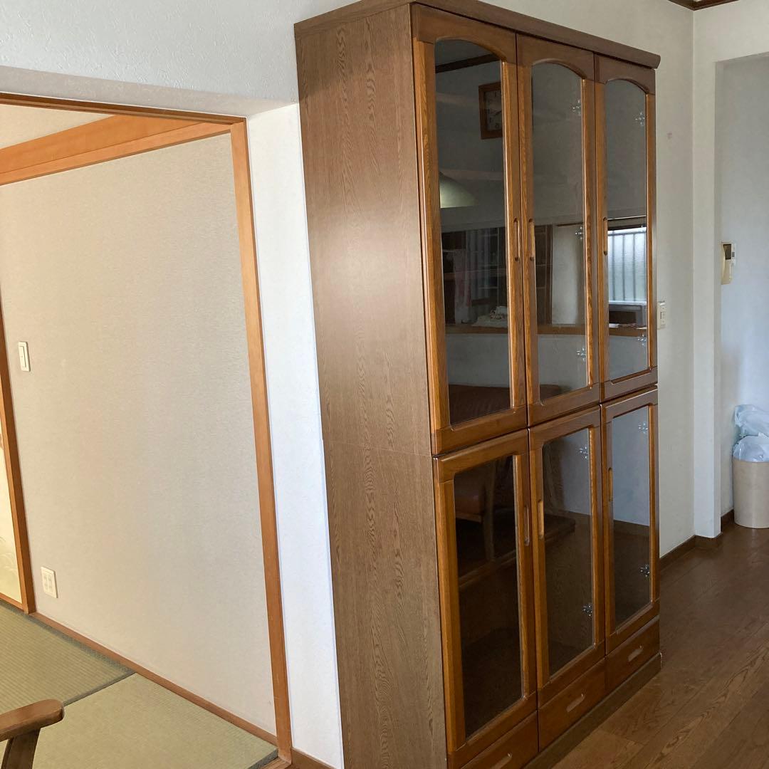 タイガー　食器箪笥、展示棚、コレクション棚