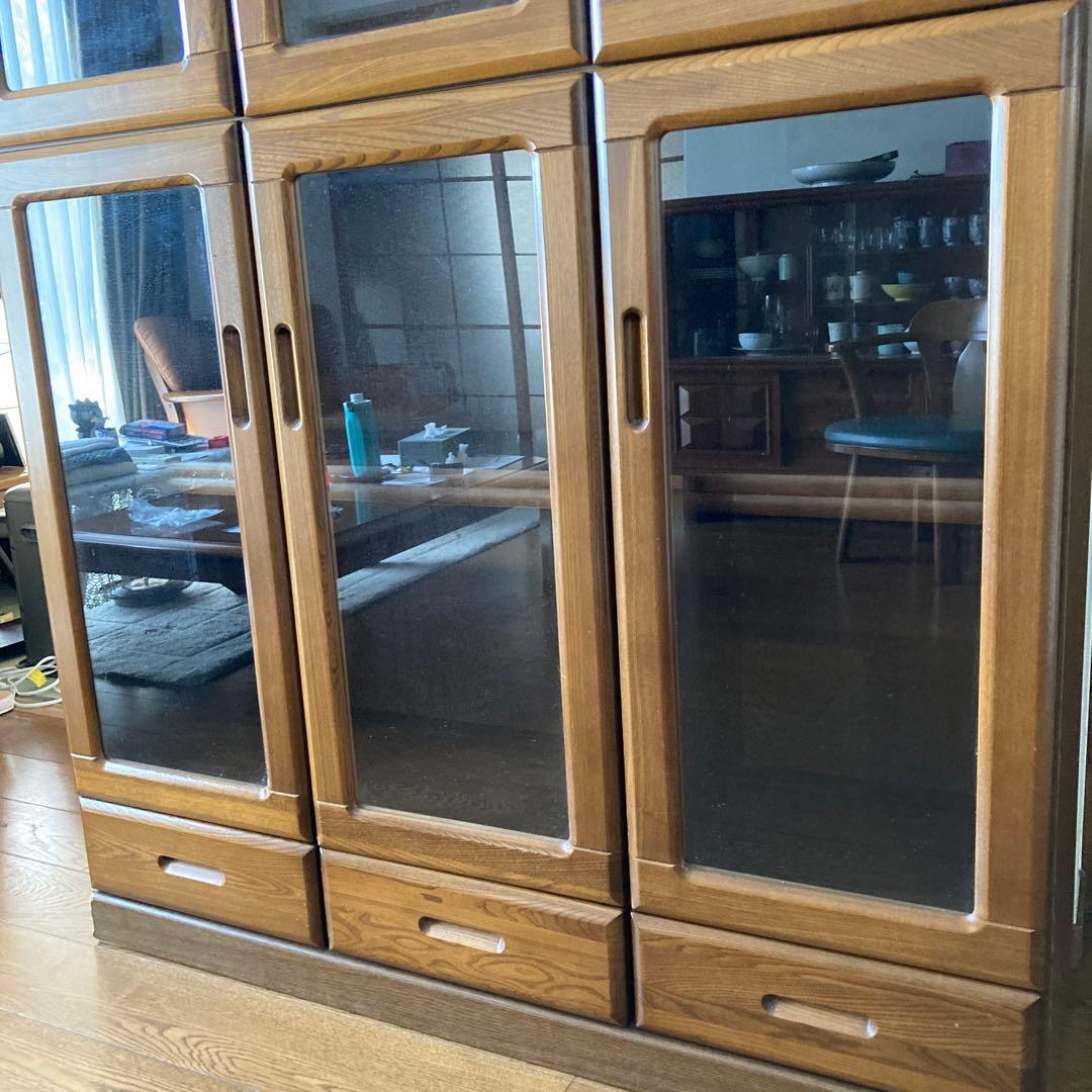 タイガー　食器箪笥、展示棚、コレクション棚