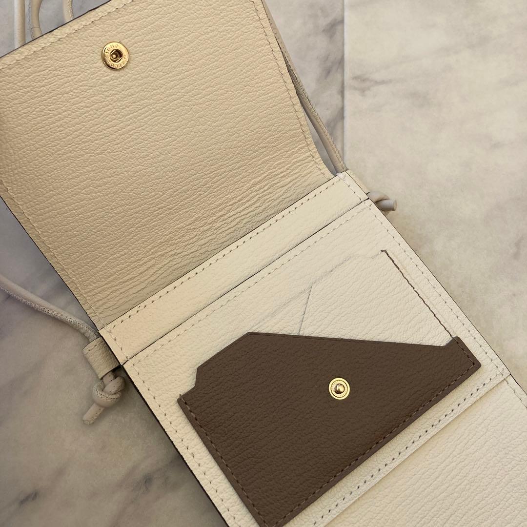 【新品未使用】定価4.6万円L’arcobalenoフラップショルダーウォレット