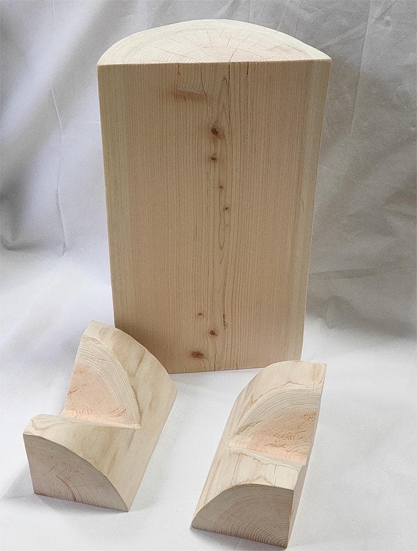 (エイトリペア君さん専用)ヒノキ 丸太テーブル