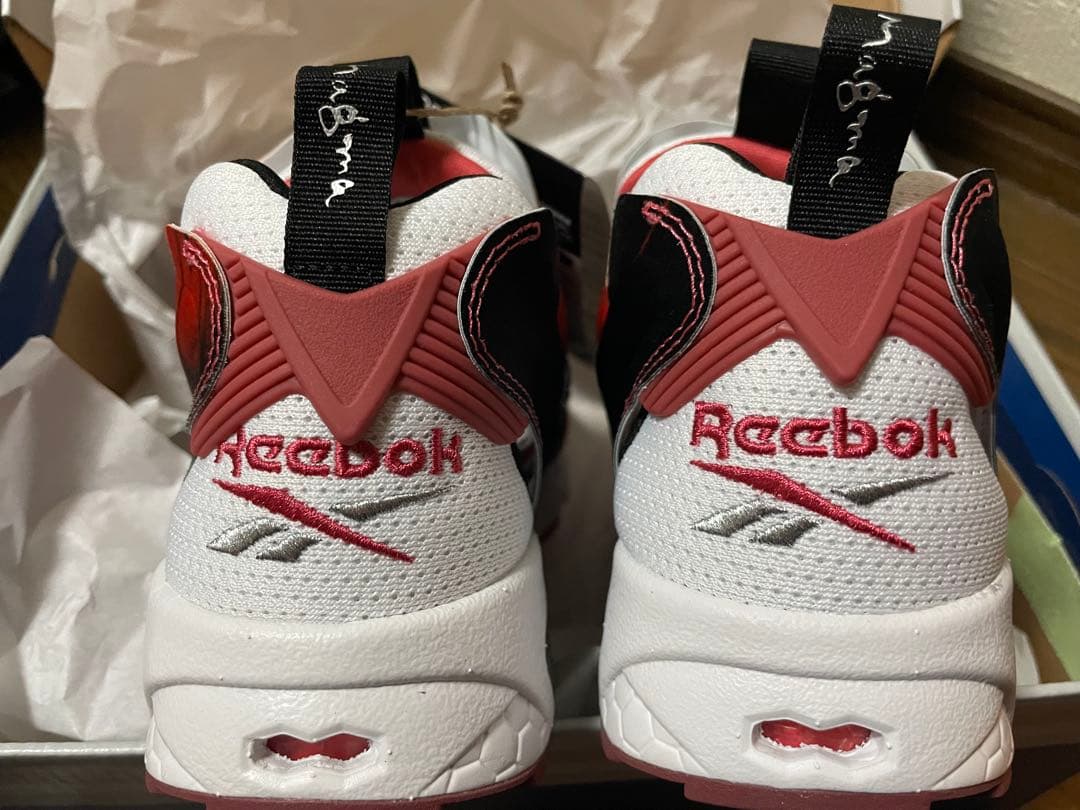 Koshi Inaba×Reebok INSTAPUMP FURY B'z