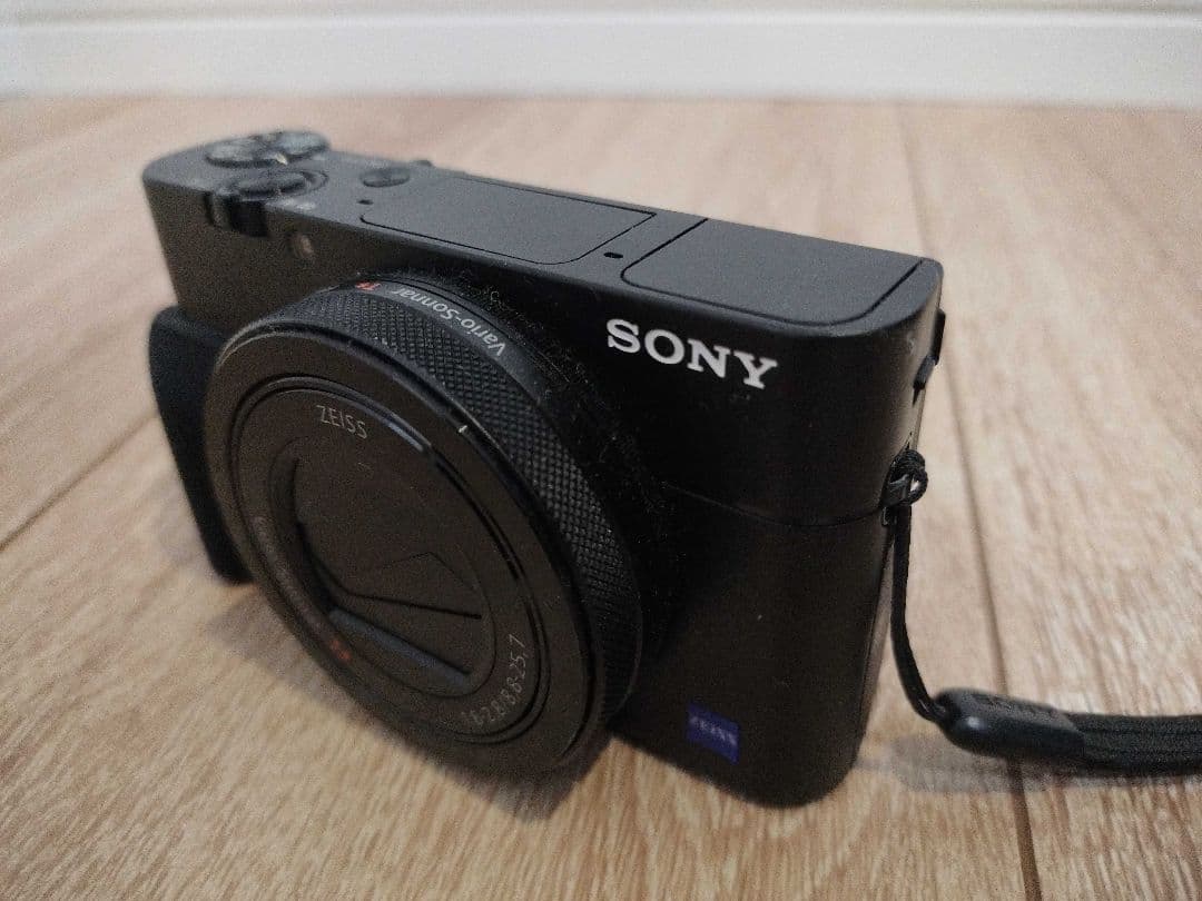 デジタルカメラ DSC RX100v