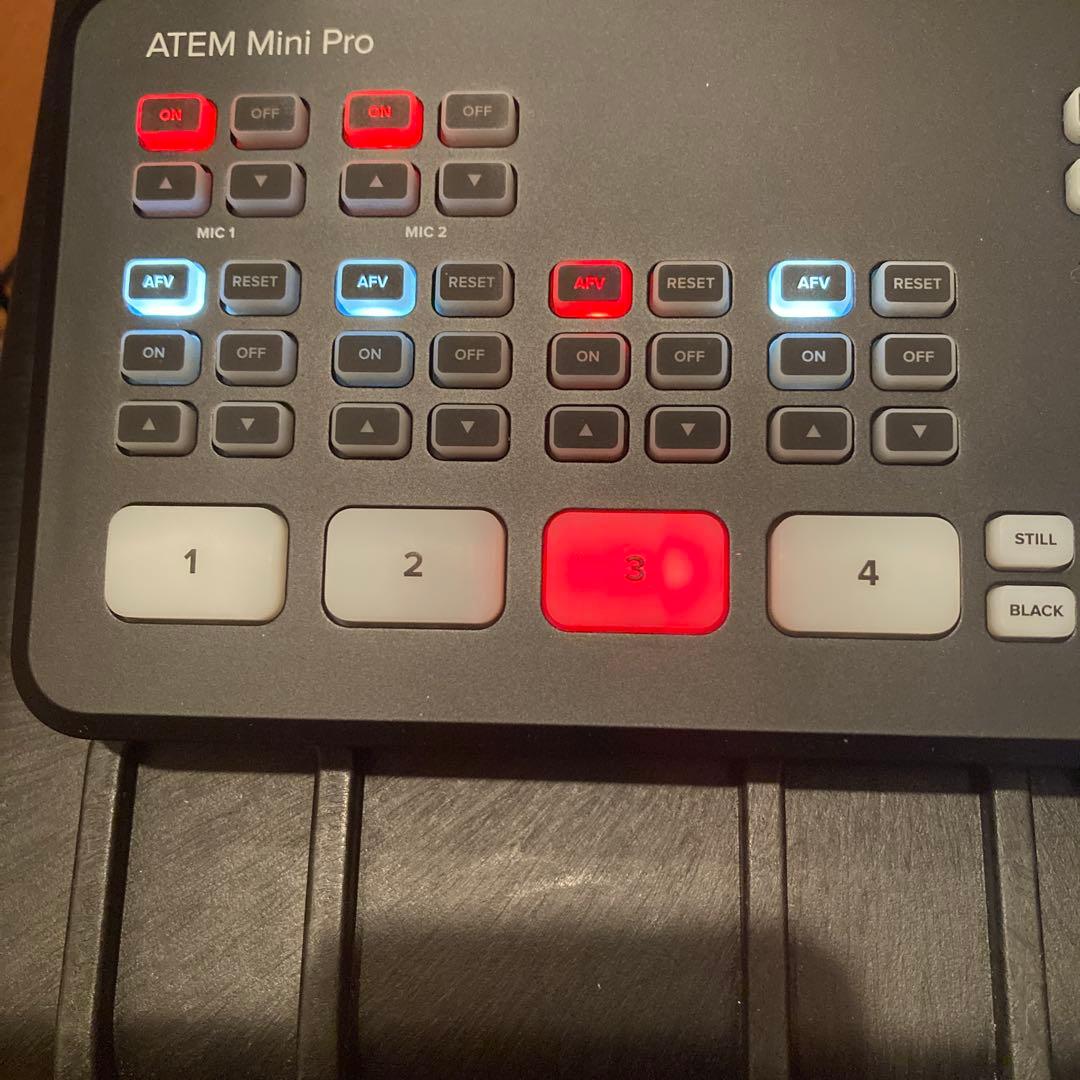 ハードケース付 Black Magic Design Atem Mini Pro