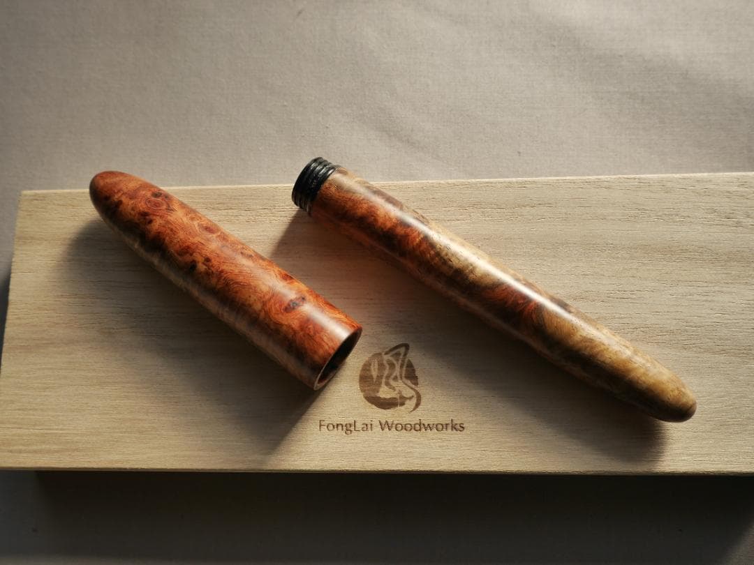 プラチナ万年筆＃3776 センチュリー用銘木軸 花梨瘤材紅白