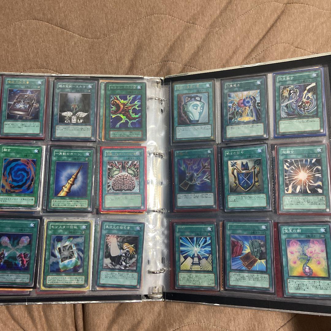 遊戯王　ファイル　缶セット　引退品　さらに値下げしました。