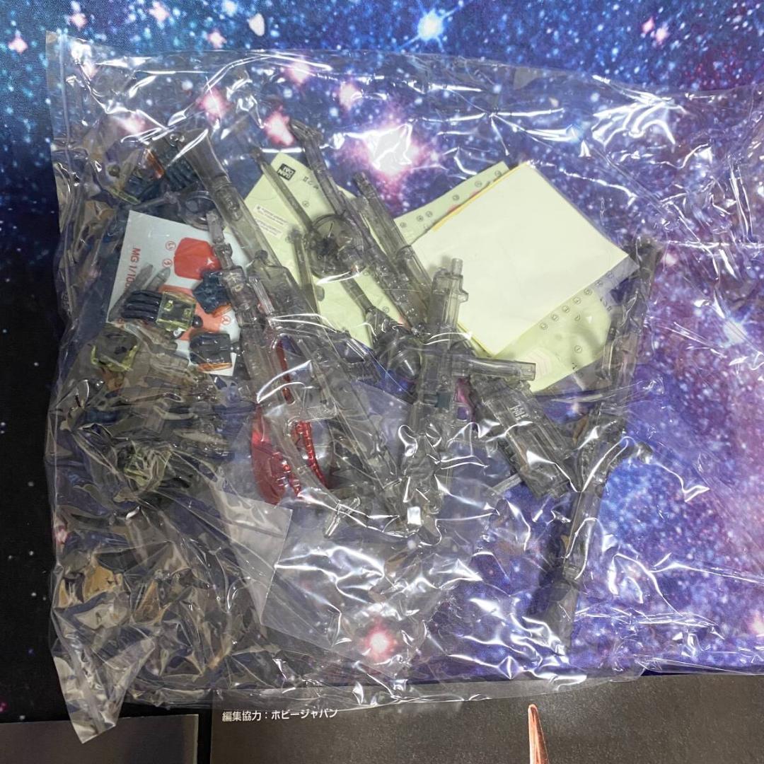 MG 1/100 量産型ザク シャア専用ザク クリスタルバージョン 完成品