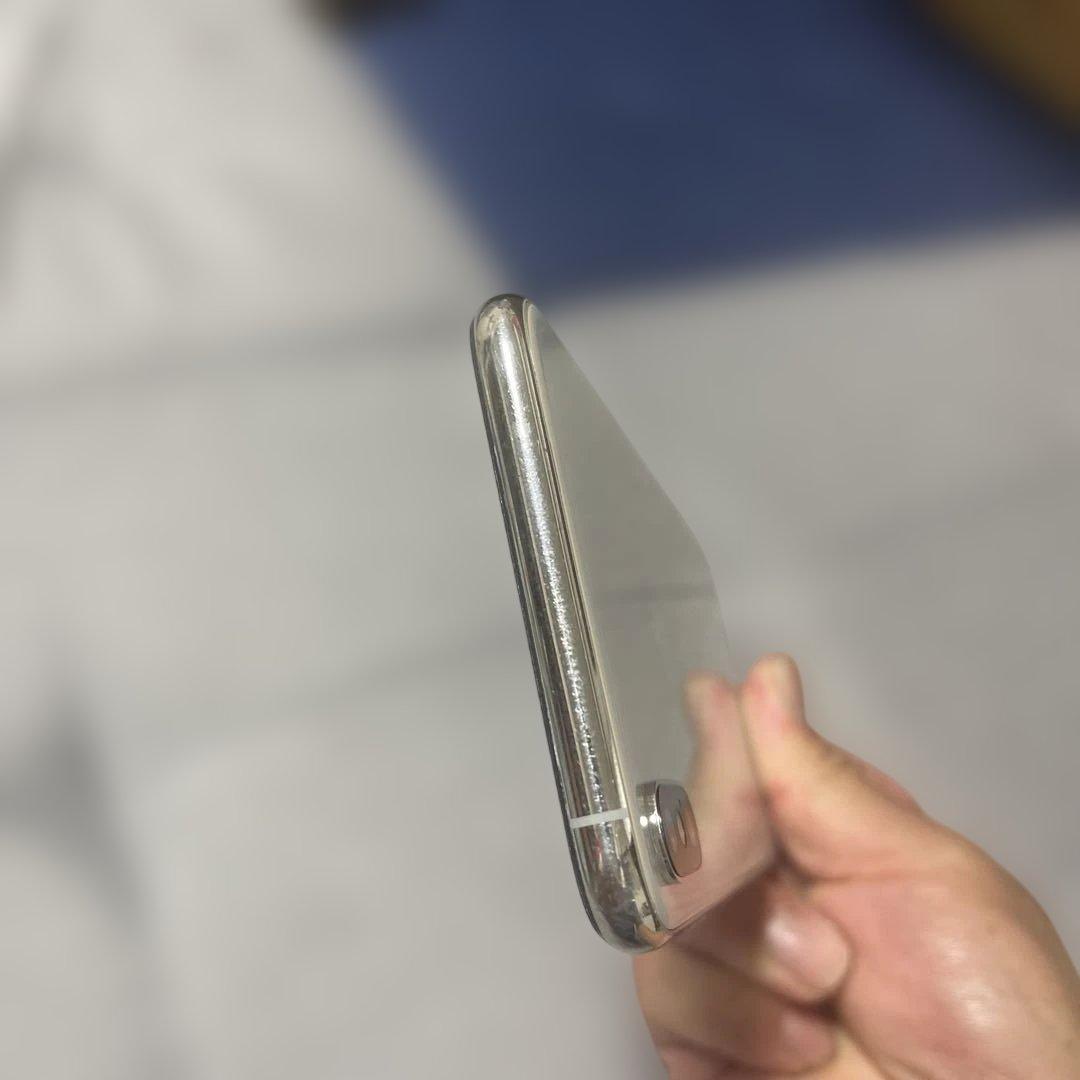 伊藤　様Apple iPhone Xs Max 256GB docomo