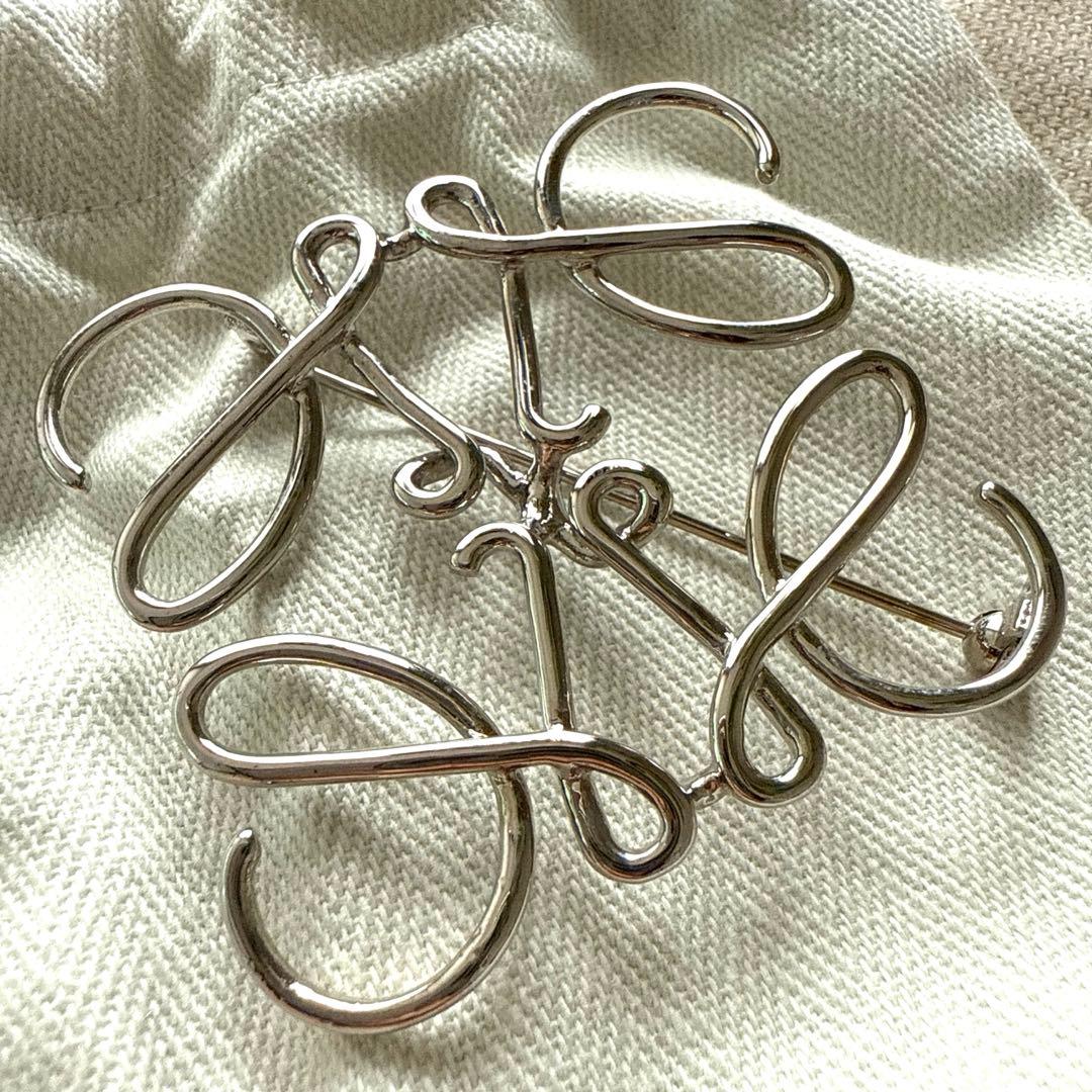 LOEWE新品 ブローチ シルバー ロエベ