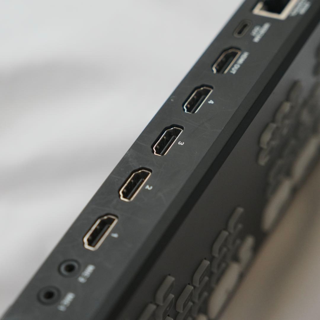 ATEM Mini Blackmagic design外箱付属品