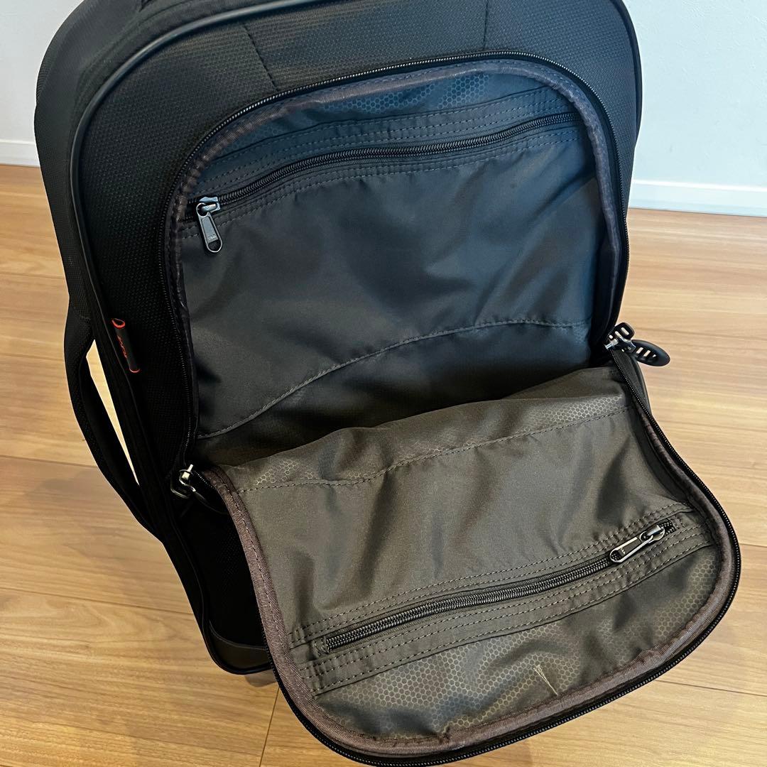 美品　TUMI キャリーバッグ T-TECH 機内持込 ブラック 5520D
