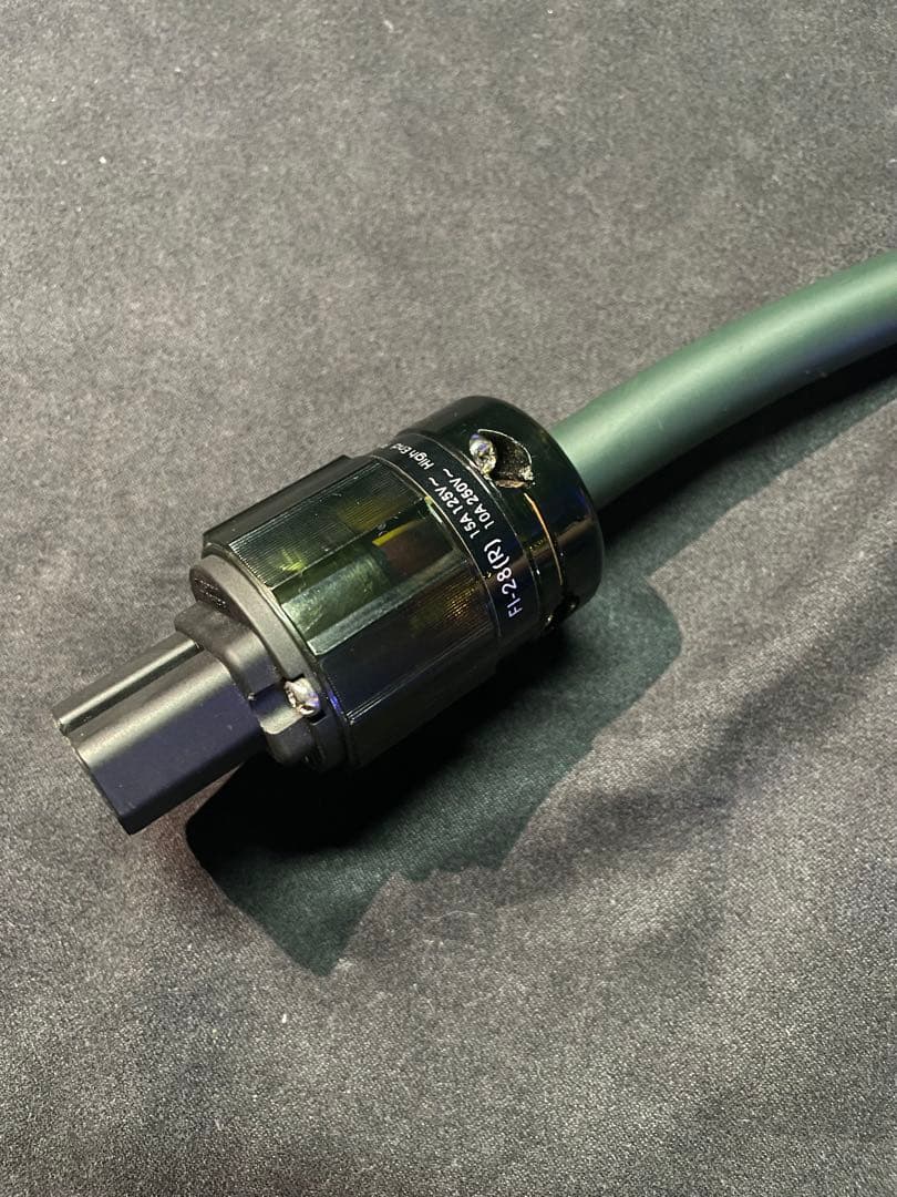 Furutech FP-α3 1.5m 電源ケーブル FI-28(R)仕様