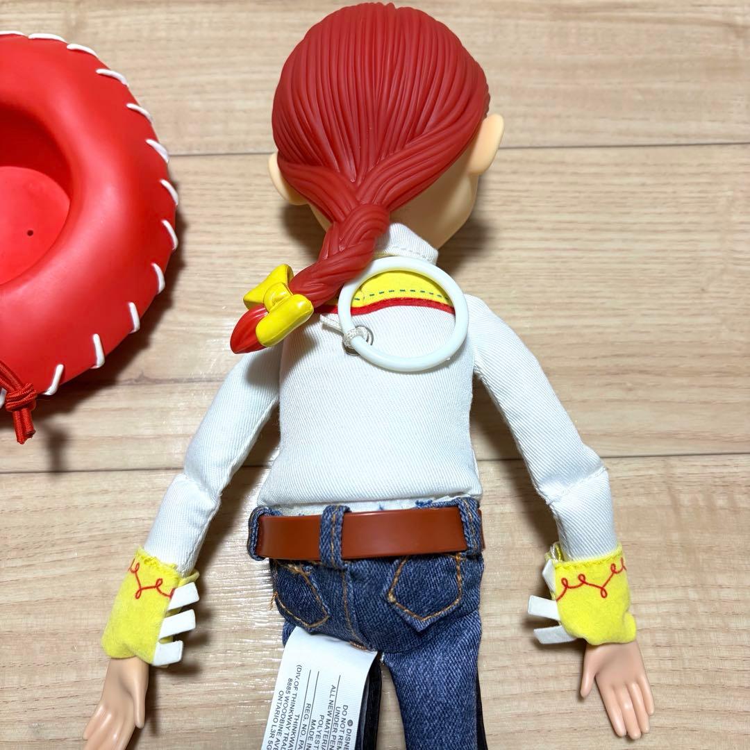 トイストーリー ジェシー Myトーキングアクションフィギュア