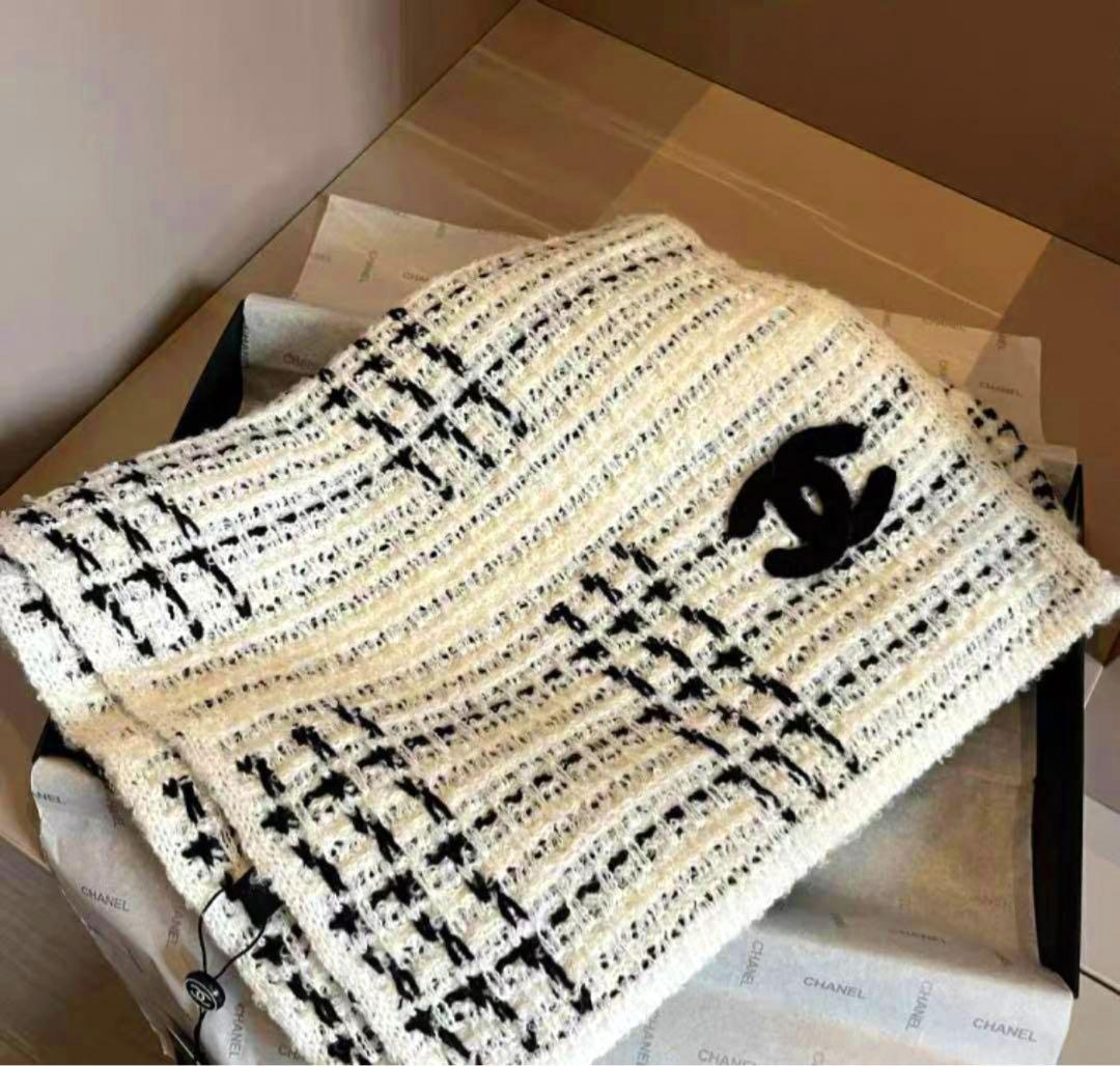 ★クリスマスSALE☆ CHANEL マフラー➕ 帽子 セット