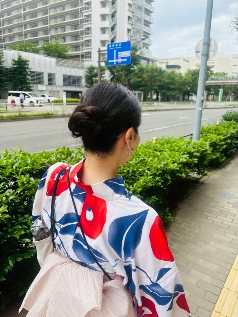 万博　浴衣　ミャクミャク　赤青　青赤