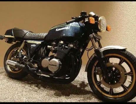 【メル64289です！】1/6 カワサキ 750FX 4気筒modoki