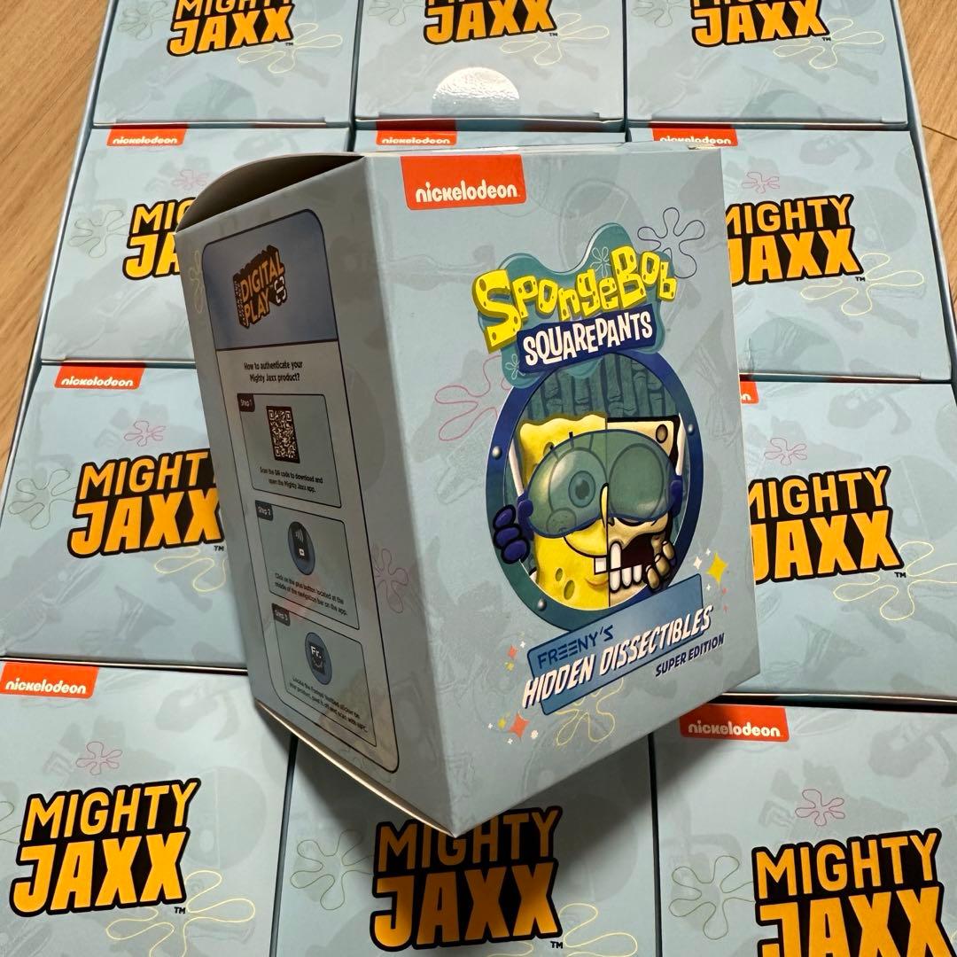 Mighty Jaxx スポンジボブ スーパーエディション 半解剖 フィギュア