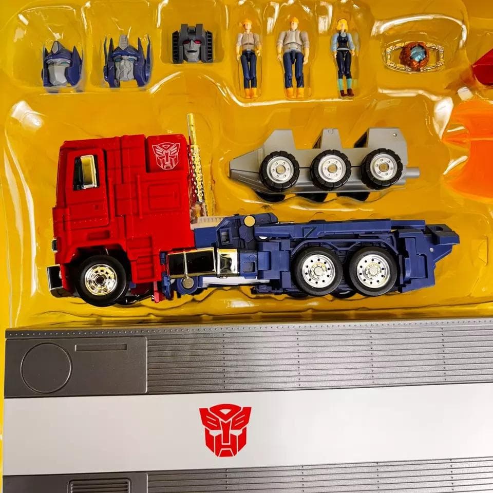 トランスフォーマー MP-44 Optimus Prime Ver.3 USED