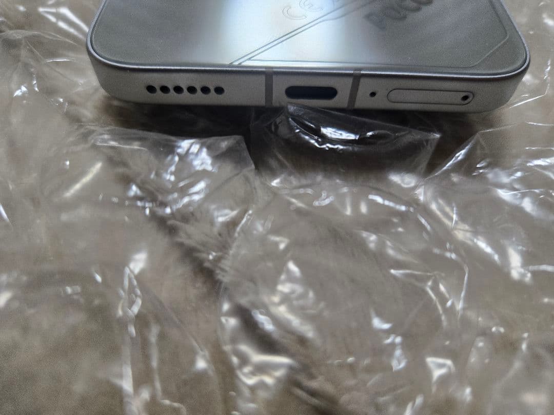 POCO F7 シルバー 256GB 本体（充電器なし）