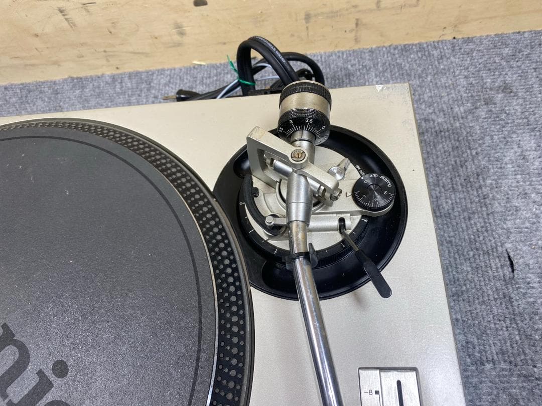 technics SL-1200mk2 ターンテーブル