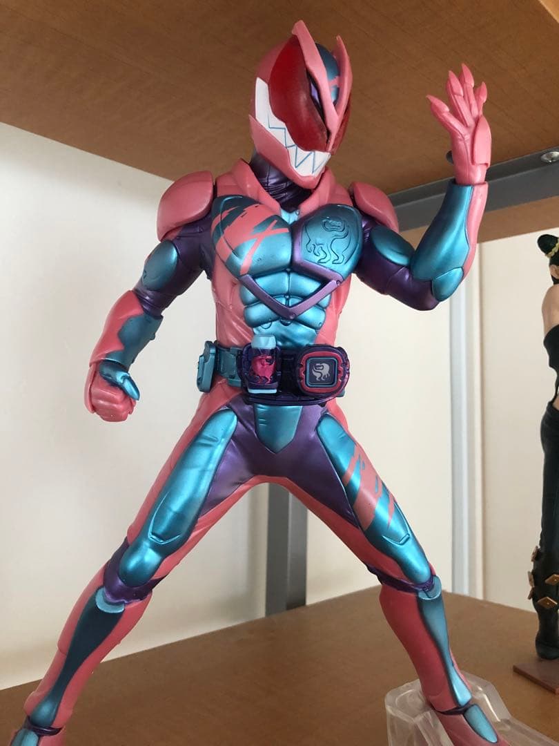 仮面ライダー　リバイス　ビッグフィギュア　約30センチ