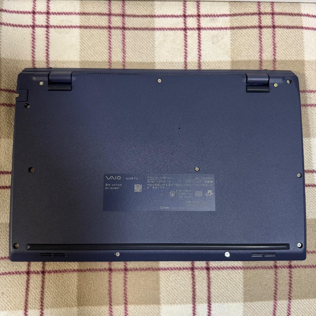 完動・美品✨️VAIO F14 ムーミンモデル ネイビーブルー VJF1418