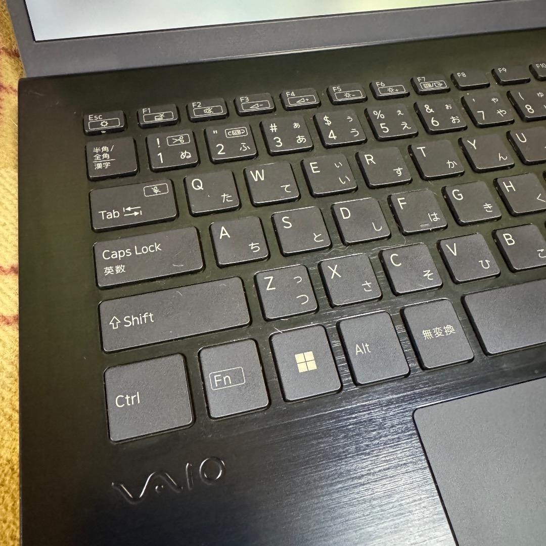 完動・美品✨️VAIO F14 ムーミンモデル ネイビーブルー VJF1418