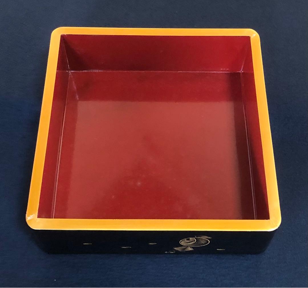 《R》黒内朱 沈金宝尽し 四段重 替蓋 重台付 木箱 251204お3