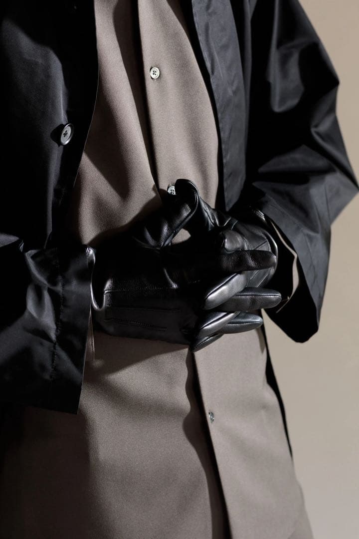 MB ULTIMATE FABRIC パーマネントレザー　グローブ