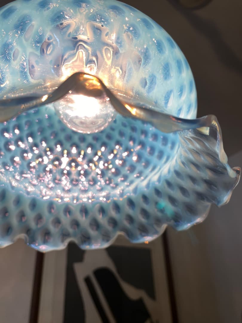 OLD FENTON 　ドット　ブルー　オパールセント ガラスシェード