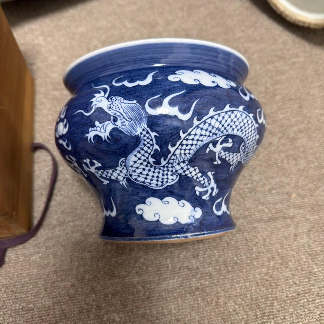 蓋付き陶器容器 青白雲模様 木箱付き　水差し　染付　龍　中国　骨董品