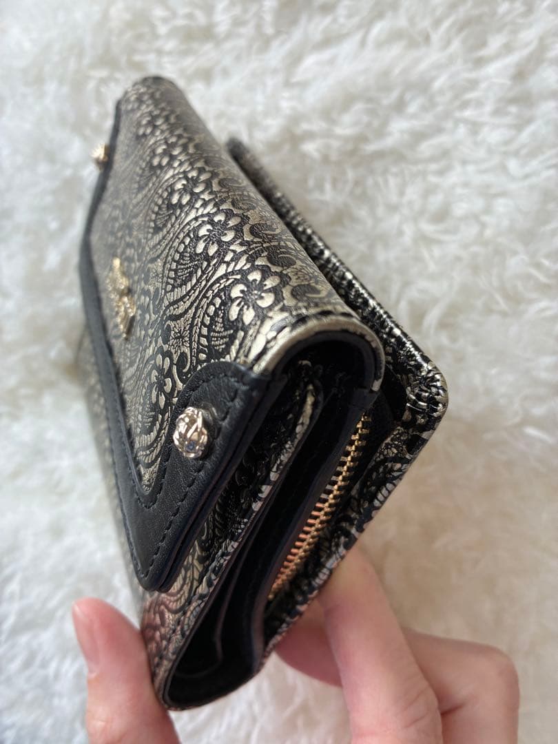 みーぷぅ◡̈⃝︎⋆︎*ANNA SUI 折財布 　ブラックゴールド L字ファスナー