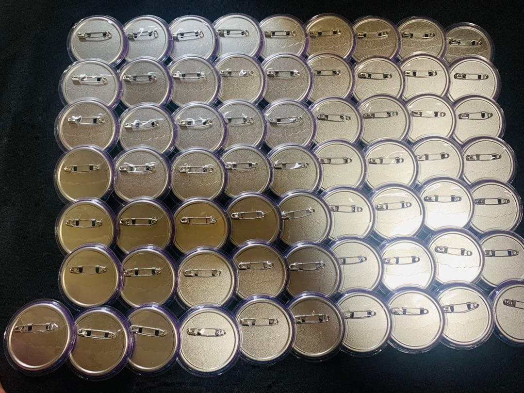 ブルーロック　御影玲王　応援セット　缶バッジ　64個　まとめ売り