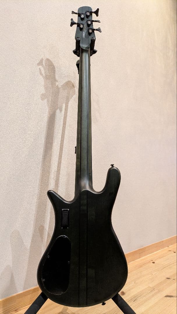 Spector NS Dimension 5 5弦ベース モスグリーン