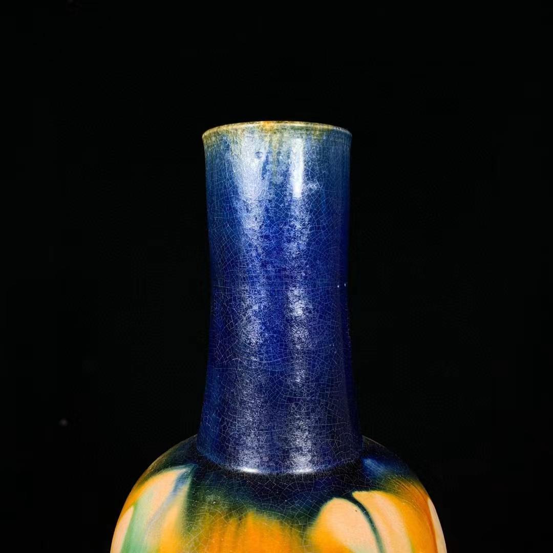 中国古美術・旧蔵の磁器・三彩の紙槌瓶・陶芸・置物・茶道具・書道・文房具·花瓶